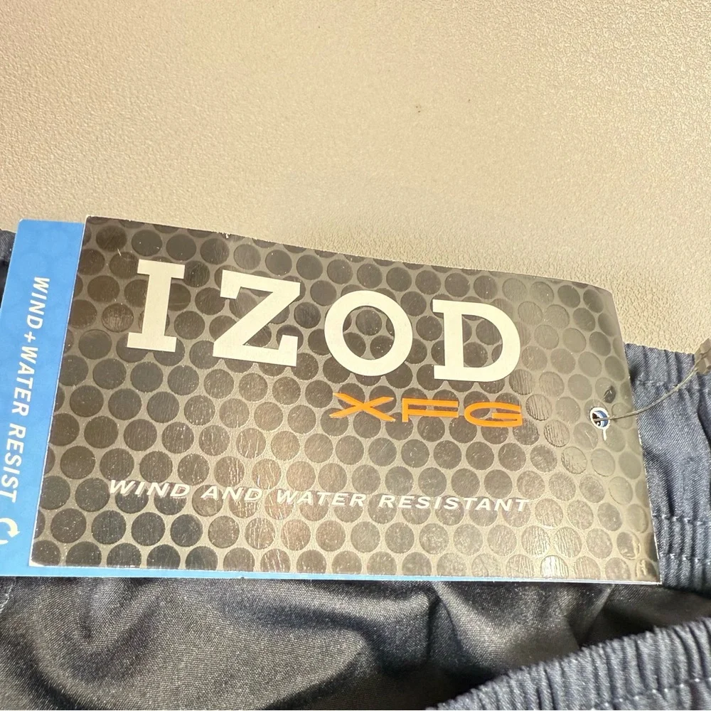 Izod these cargo